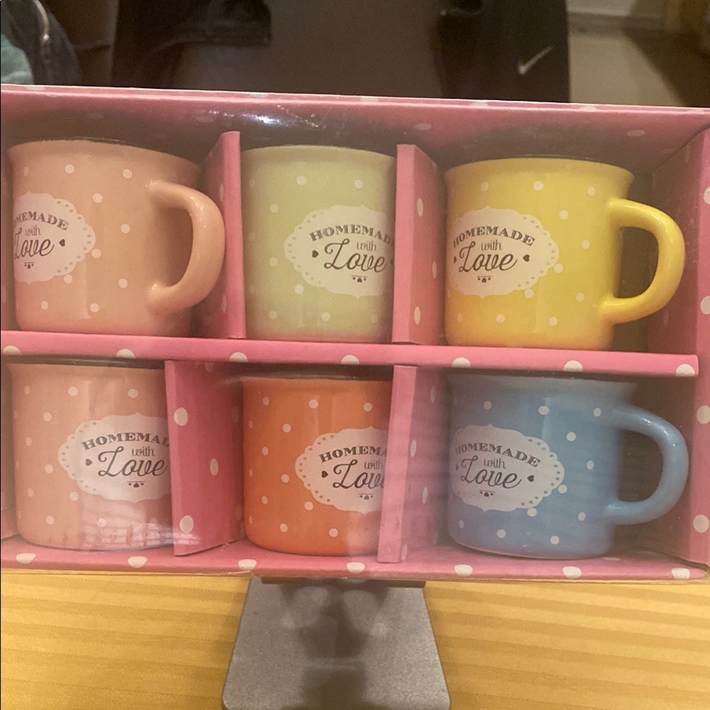 Set of 6 Polka Dot Tin Espresso Mugs